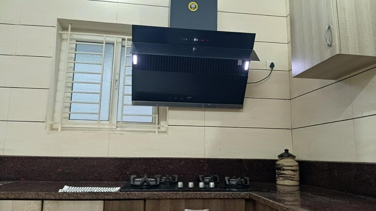 Shi'S Vilva - The Bungalow In Coimbatore - Near Airport, Kmch, Codesia Exterior foto